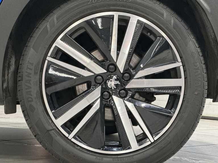 Used Peugeot 3008 2021 for sale - 76926194: Photo 5