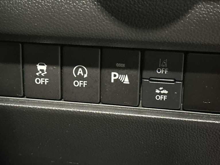 Used Suzuki Swift 2023 for sale - 76926600: Photo 40