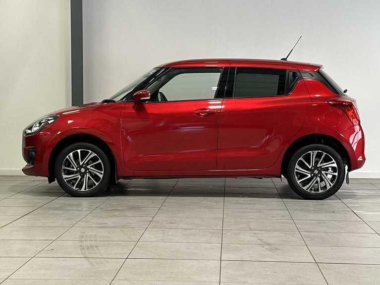 Used Suzuki Swift 2023 for sale - 76926600: Photo 5