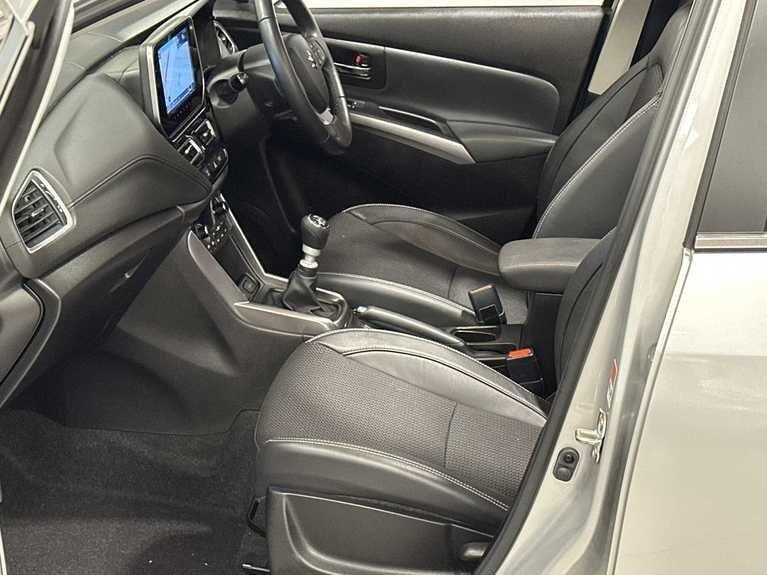 Used Suzuki SX4 S-Cross 2023 for sale - 77143126: Photo 29