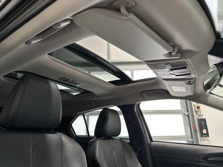 Used Mitsubishi Eclipse Cross 2019 for sale - 76715328: Photo 36