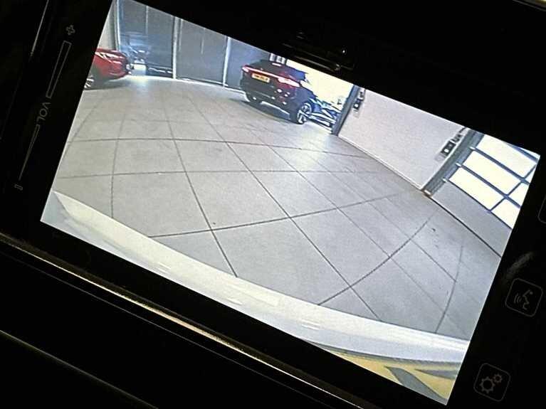 Used Suzuki Ignis for sale - 77853851: Photo 21