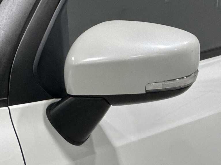 Used Suzuki Ignis for sale - 77853851: Photo 8