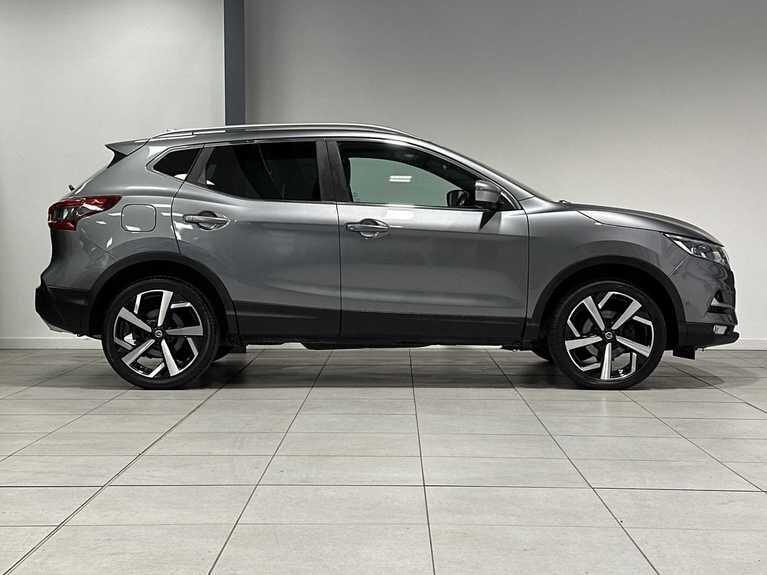 Used Nissan Qashqai for sale - 77001092: Photo 9