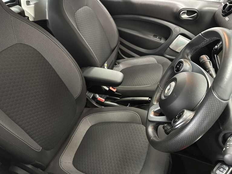 Used smart fortwo 2020 for sale - 76714244: Photo 21