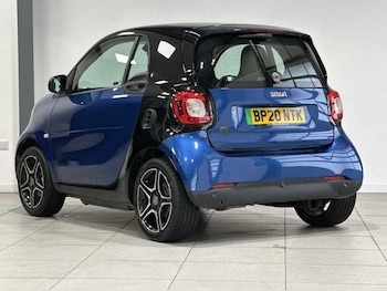 Used smart fortwo 2020 for sale - 76714244: Photo