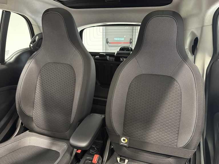 Used smart fortwo 2020 for sale - 76714244: Photo 30