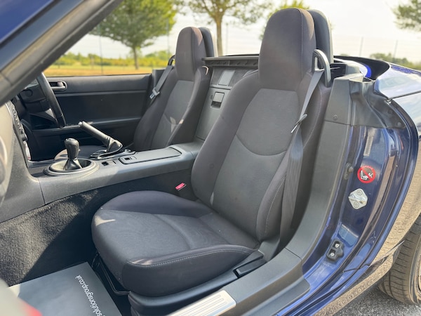 Used Mazda MX-5 2011 for sale - 75690001: Photo 25