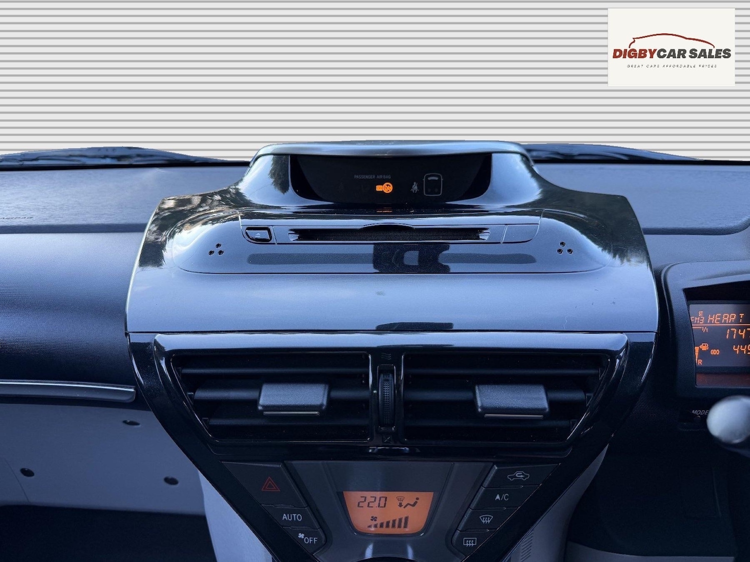 Used Toyota IQ 2013 for sale - 77721149: Photo 19