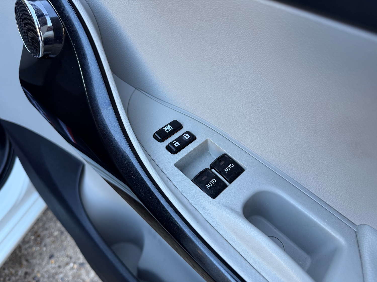 Used Toyota IQ 2013 for sale - 77721149: Photo 23