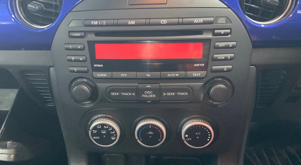 Used Mazda MX-5 2010 for sale - 75713509: Photo 8