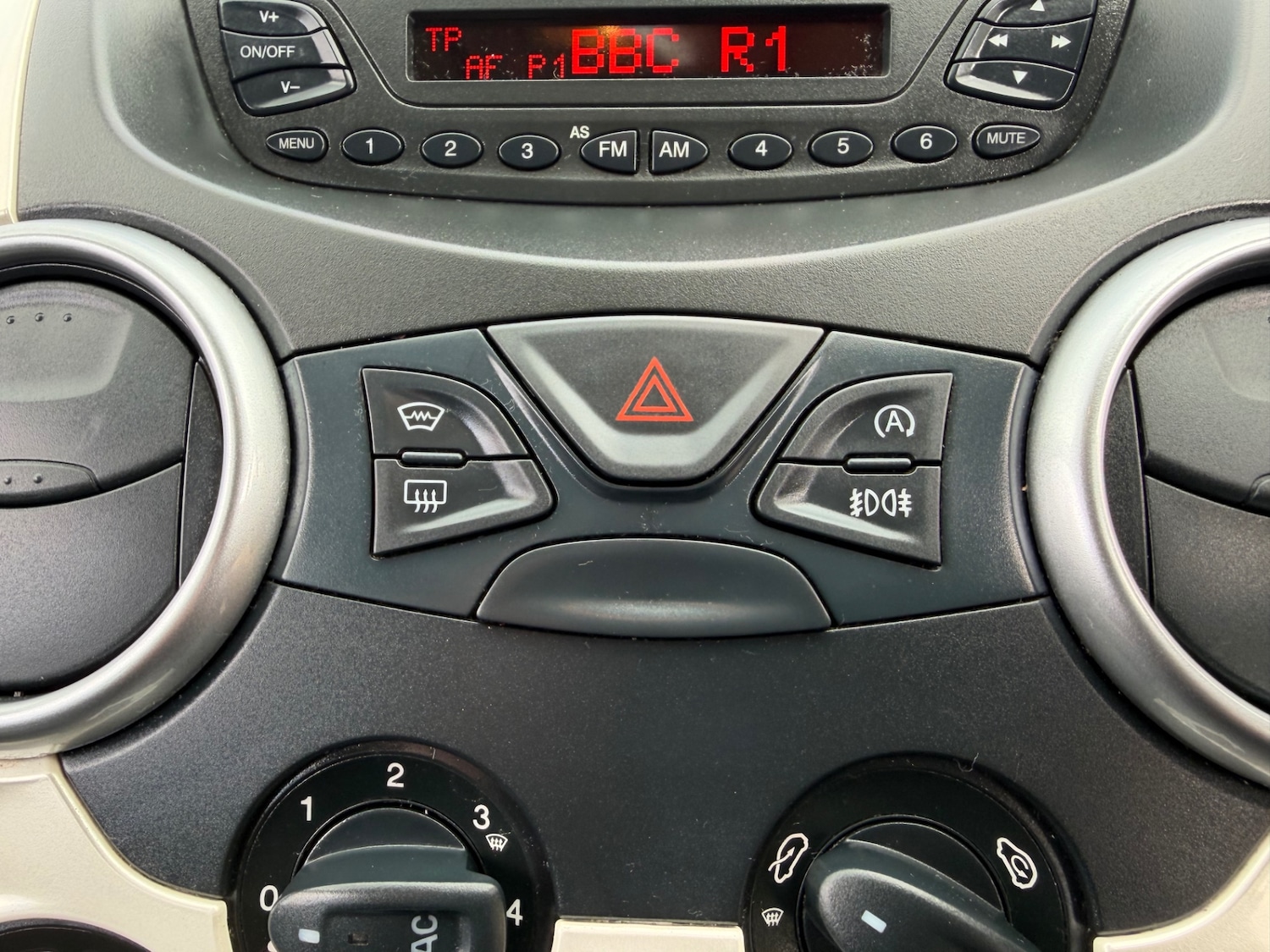 Used Ford Ka 2013 for sale - 78093112: Photo 17