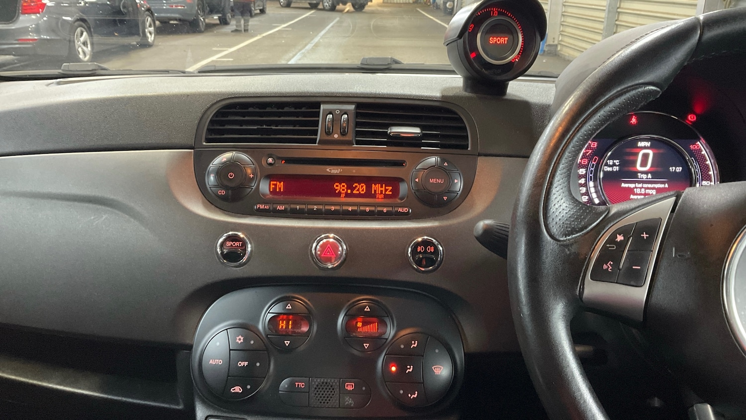 Used Abarth 595 2015 for sale - 76896829: Photo 11