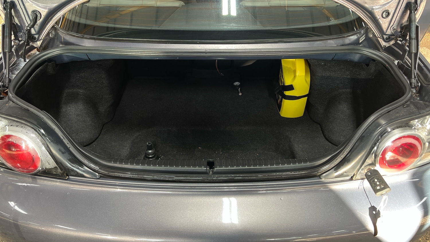 Used Mazda RX-8 2008 for sale - 76900035: Photo 7