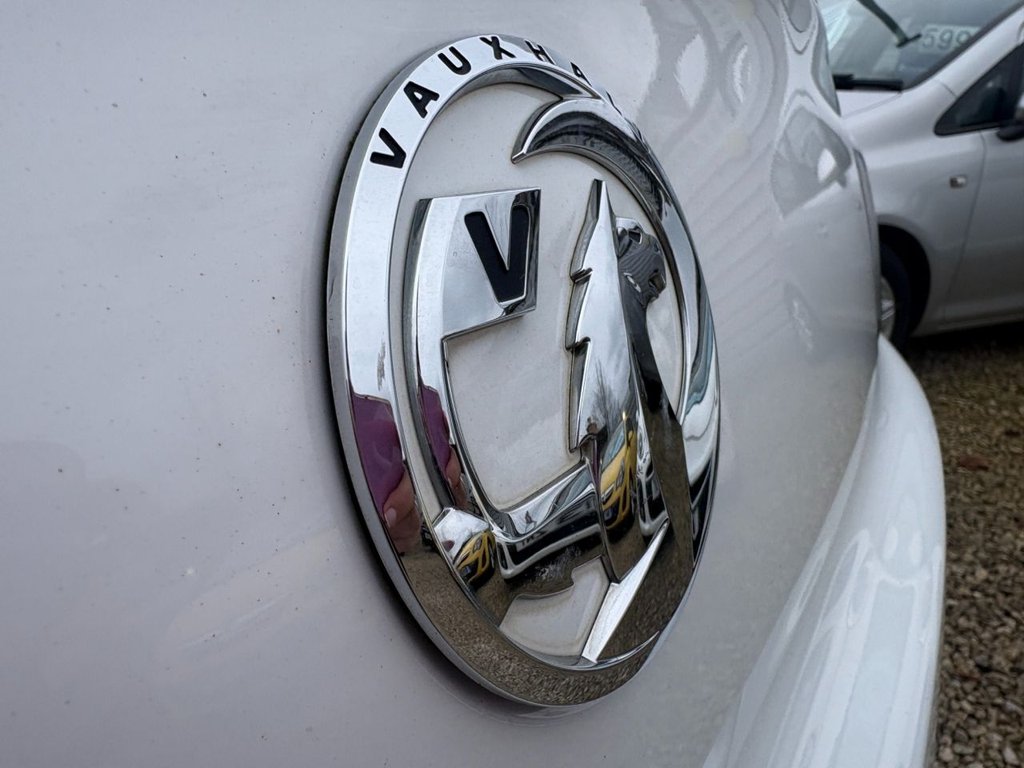 Used Vauxhall ADAM 2013 for sale - 77369556: Photo 6