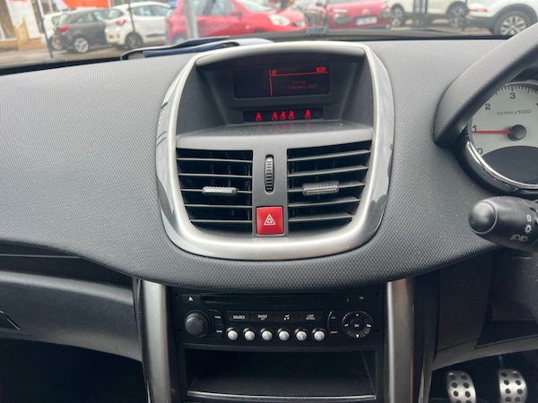 Used Peugeot 207 2012 for sale - 74662870: Photo 13