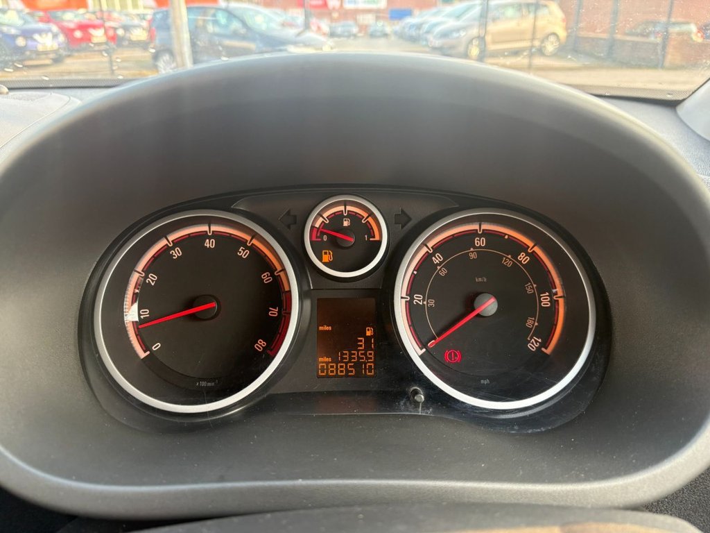Used Vauxhall Corsa 2014 for sale - 77981562: Photo 14