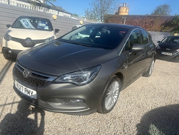 Used Vauxhall Astra 2017 for sale - 78444708: Photo