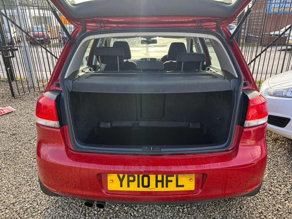 Used Volkswagen Golf 2010 for sale - 76632486: Photo 10