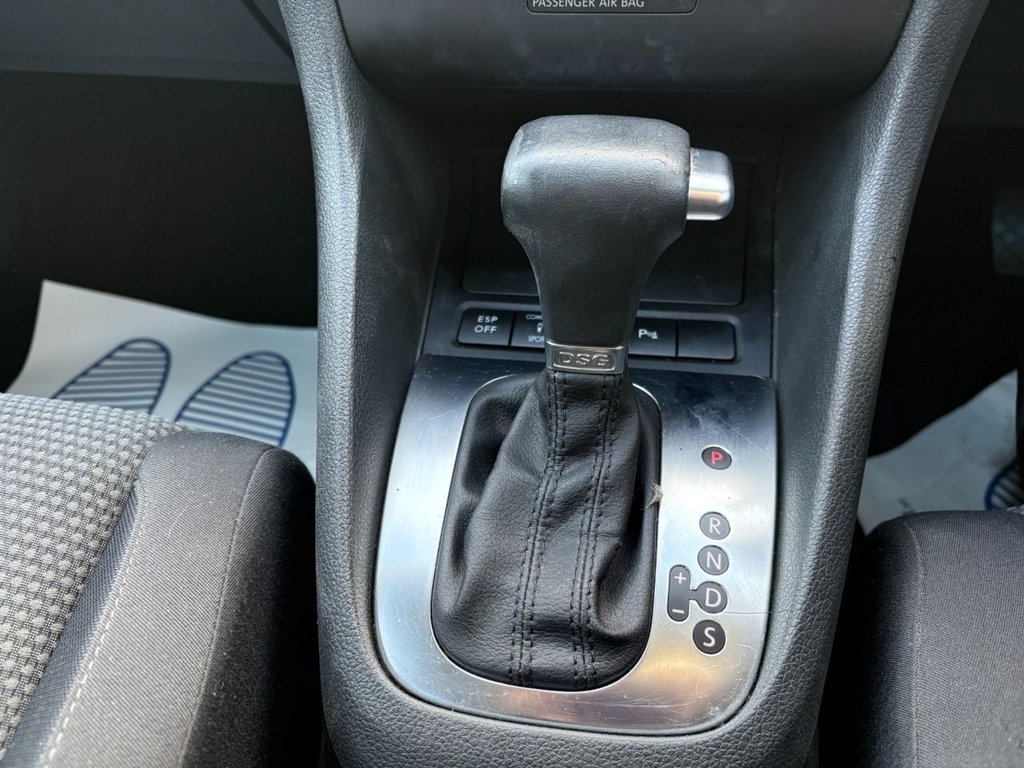 Used Volkswagen Golf 2010 for sale - 76632486: Photo 14