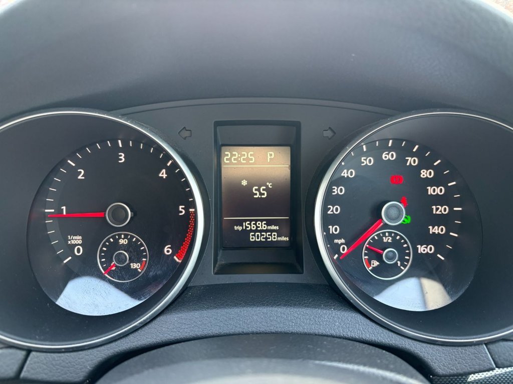 Used Volkswagen Golf 2010 for sale - 76632486: Photo 16