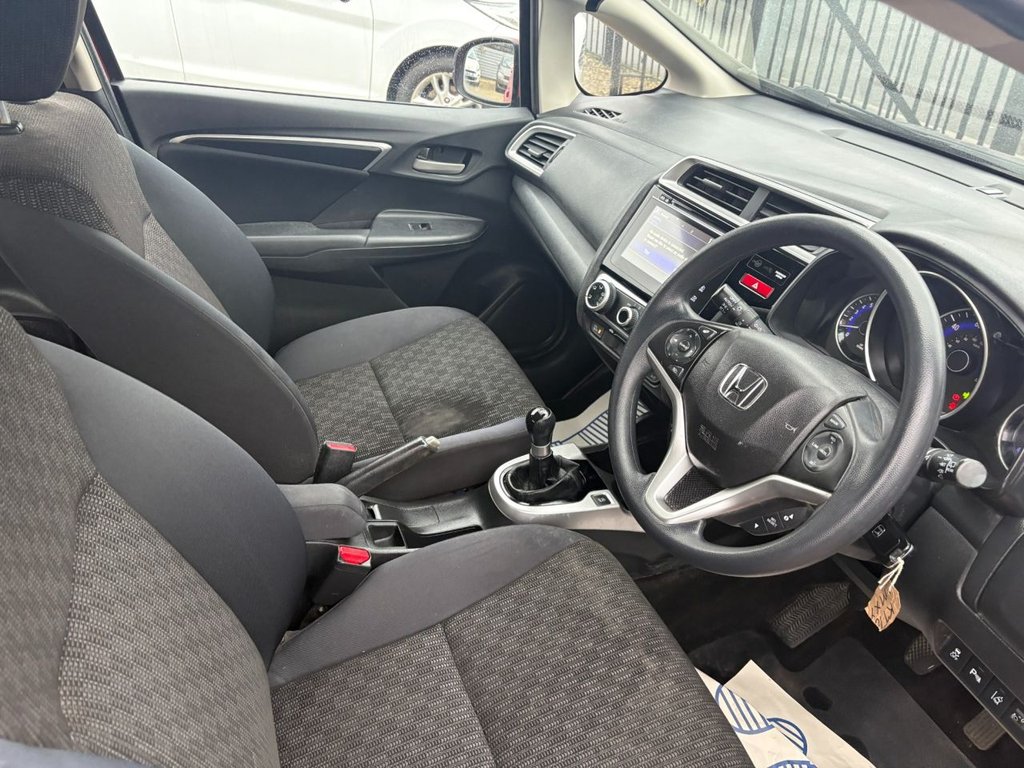 Used Honda Jazz 2016 for sale - 77534993: Photo 8