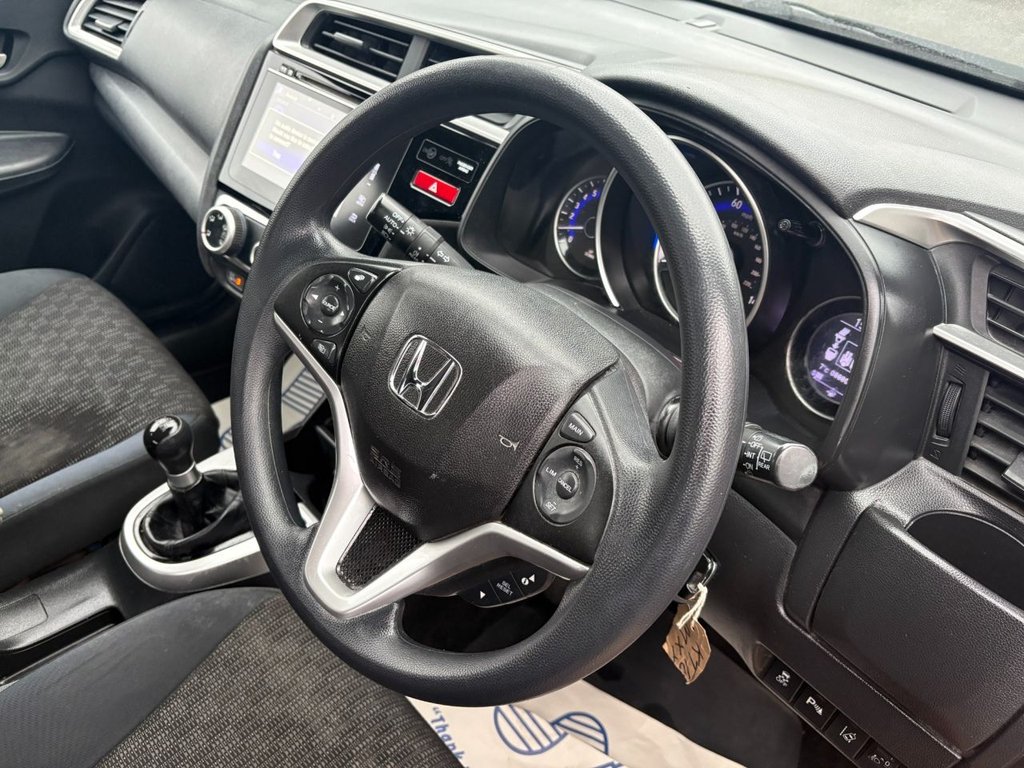 Used Honda Jazz 2016 for sale - 77534993: Photo 9