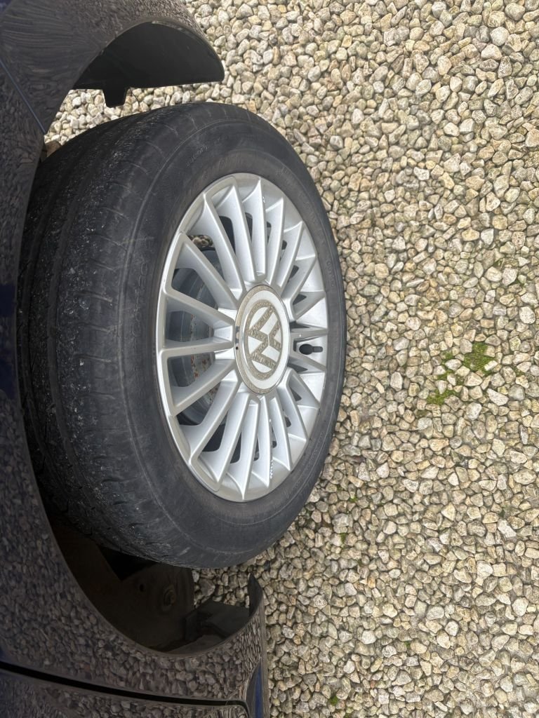 Used Volkswagen up! 2024 for sale - 77369555: Photo 15