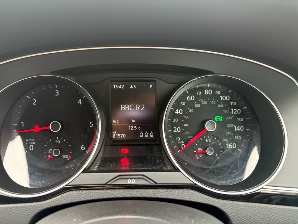 Used Volkswagen Passat 2016 for sale - 76509951: Photo 12