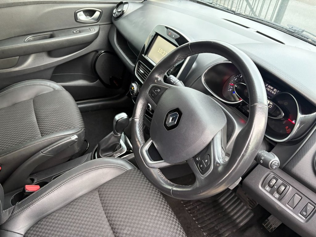 Used Renault Clio 2017 for sale - 76855164: Photo 10