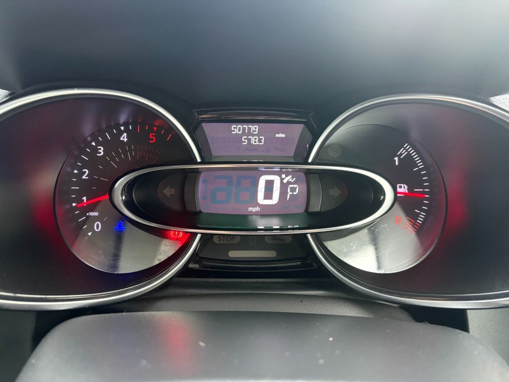 Used Renault Clio 2017 for sale - 76855164: Photo 12