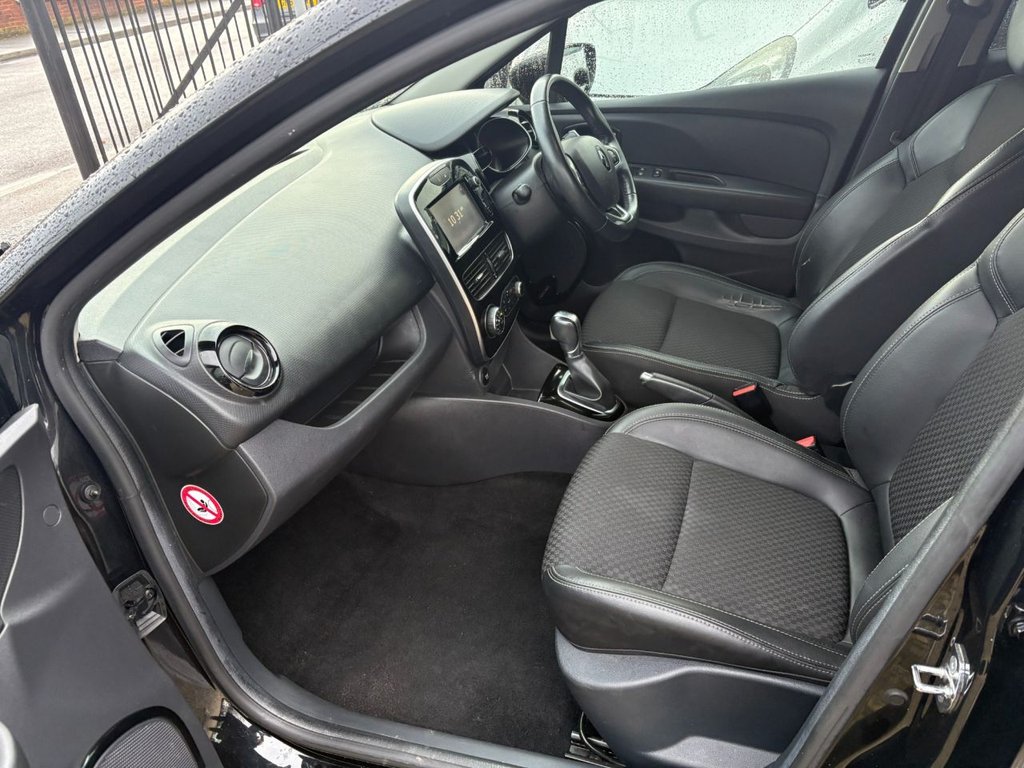 Used Renault Clio 2017 for sale - 76855164: Photo 17