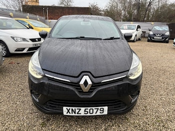 Used Renault Clio 2017 for sale - 76855164: Photo