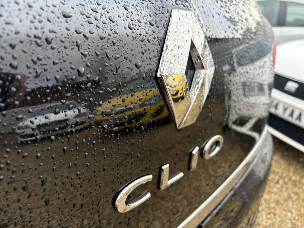 Used Renault Clio 2017 for sale - 76855164: Photo 7