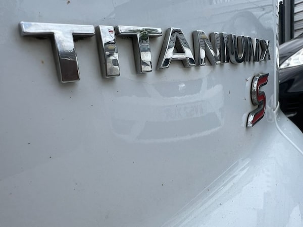 Used Ford S-Max 2013 for sale - 75830670: Photo 8