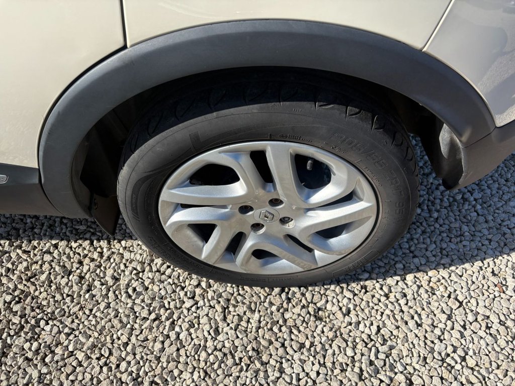 Used Renault Captur 2015 for sale - 77920380: Photo 15