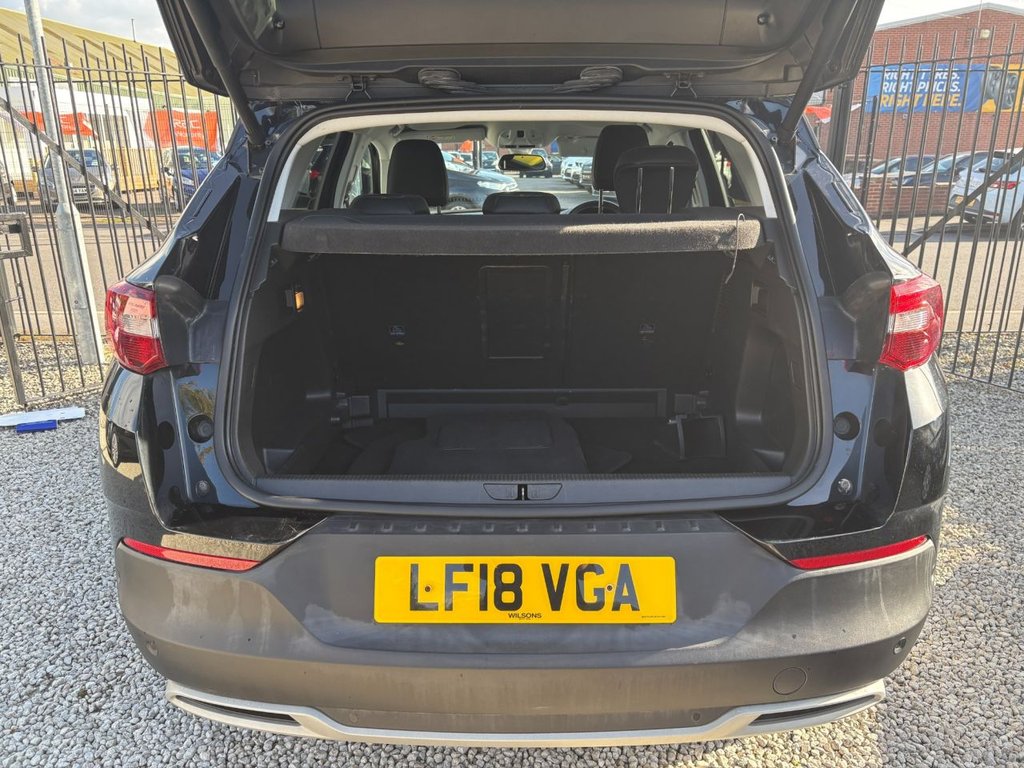 Used Vauxhall Grandland X 2018 for sale - 76009507: Photo 9