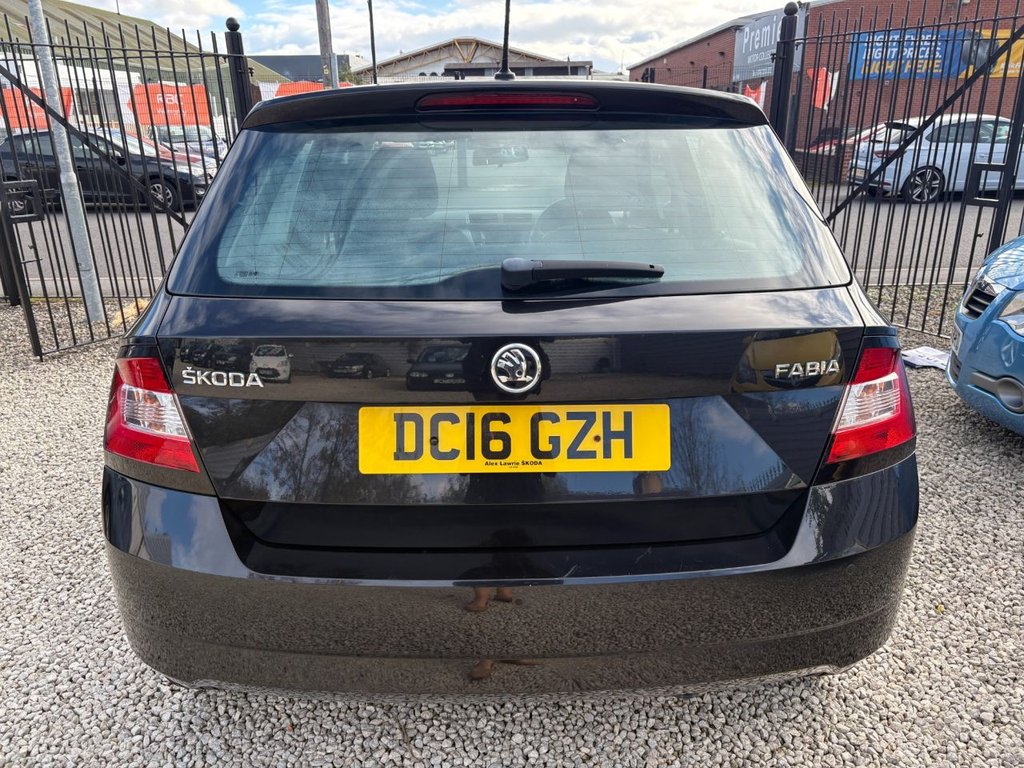 Used Skoda Fabia 2016 for sale - 76376161: Photo 5
