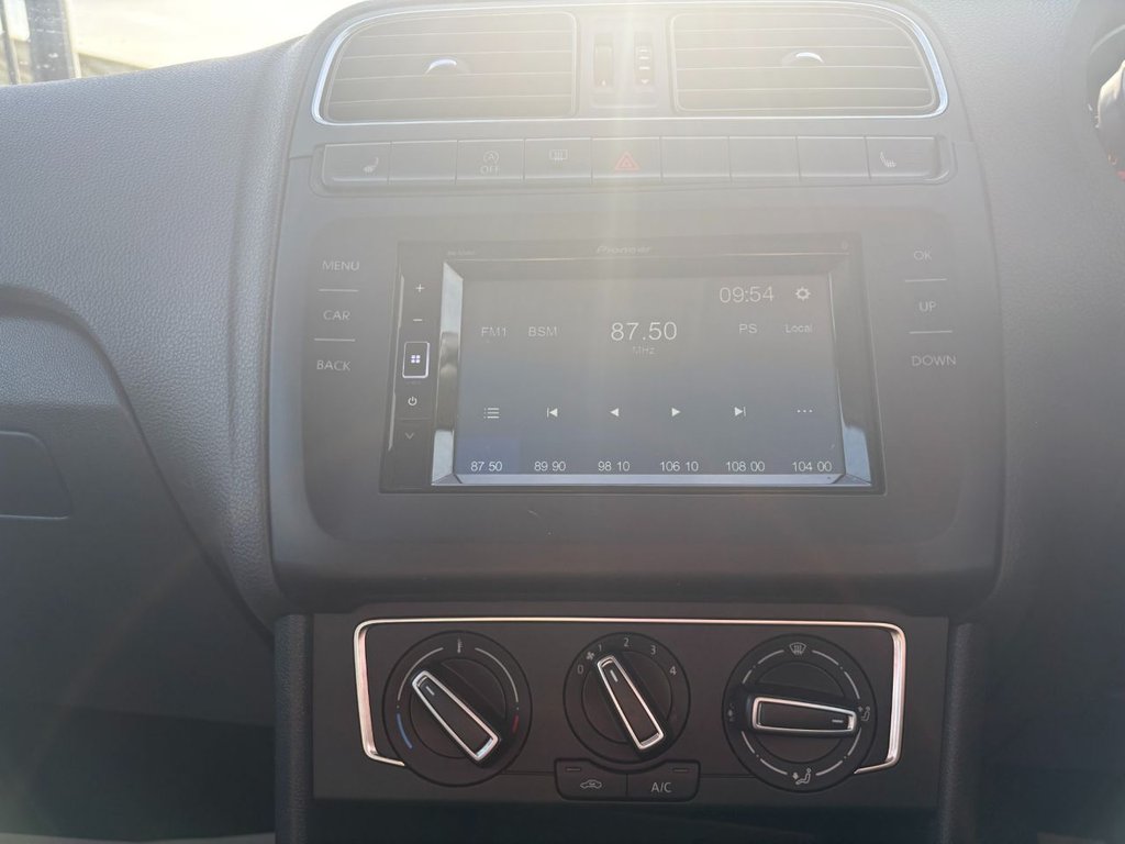 Used Volkswagen Polo 2016 for sale - 76840982: Photo 16