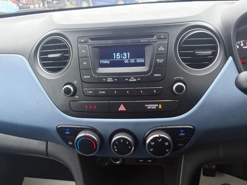 Used Hyundai i10 2016 for sale - 77498863: Photo 14