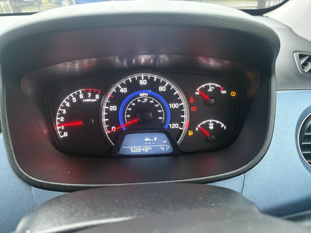 Used Hyundai i10 2016 for sale - 77498863: Photo 15