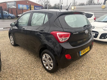 Used Hyundai i10 2016 for sale - 77498863: Photo
