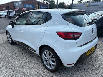 Used Renault Clio 2016 for sale - 75619230: Photo