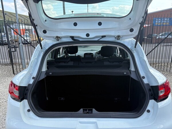 Used Renault Clio 2016 for sale - 75619230: Photo 8