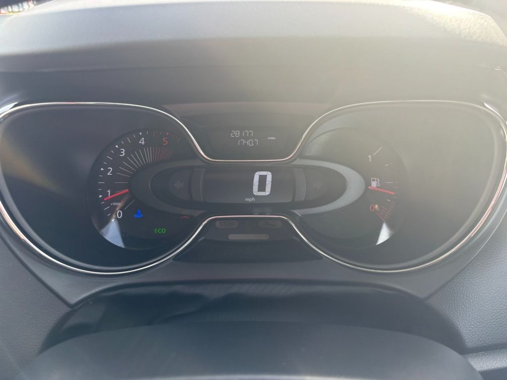 Used Renault Captur 2016 for sale - 77667283: Photo 11