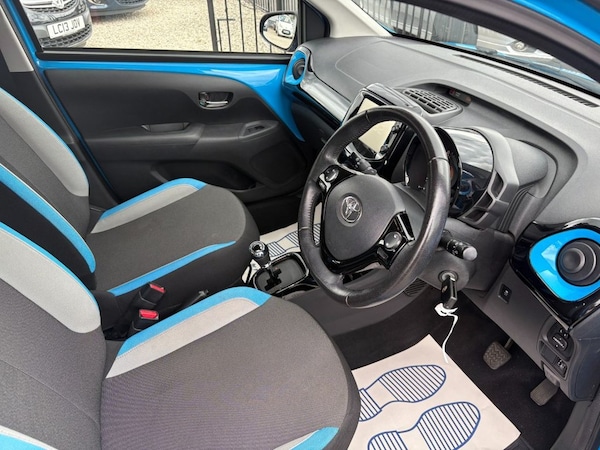 Used Toyota AYGO 2016 for sale - 75802298: Photo 13