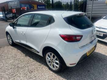 Used Renault Clio 2018 for sale - 74986416: Photo