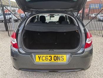 Used Citroen C4 2013 for sale - 76039847: Photo