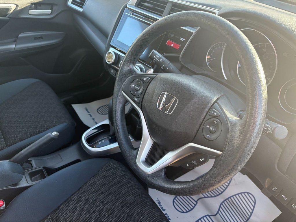 Used Honda Jazz 2016 for sale - 76934584: Photo 11