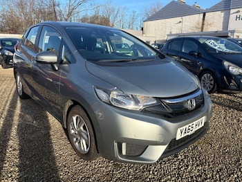 Used Honda Jazz 2016 for sale - 76934584: Photo